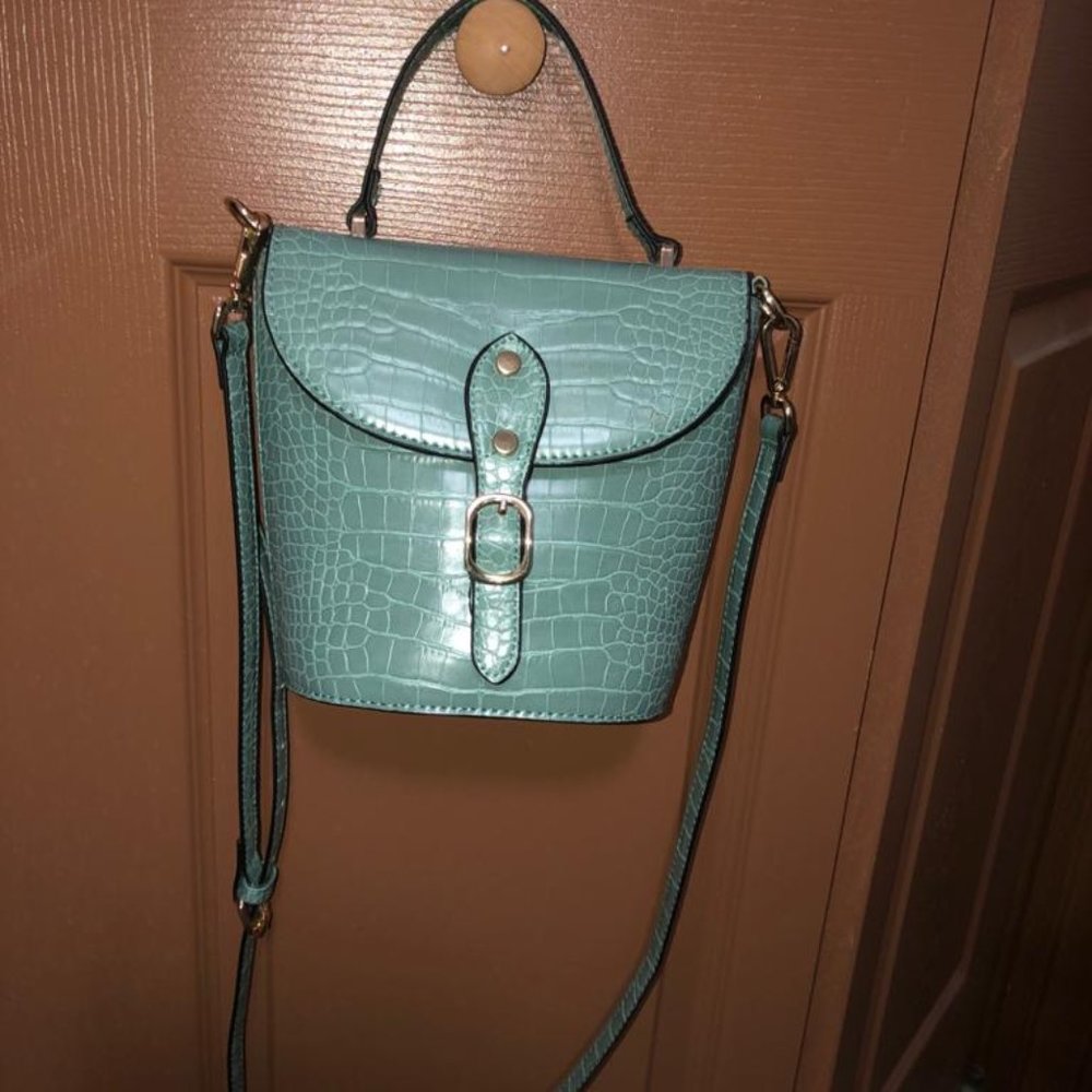 Female side bag